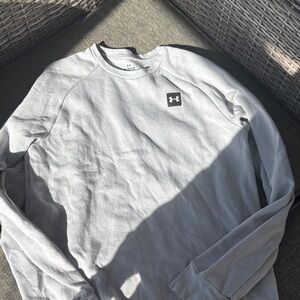 Under Armour youth xl Gray Long Sleeve Shirt no hood sweatshirt